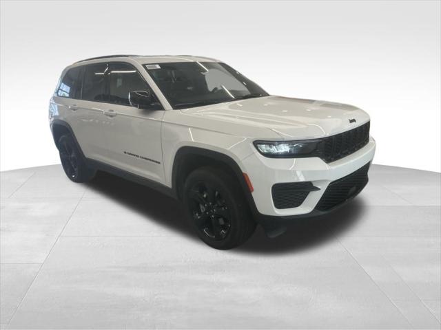 2025 Jeep Grand Cherokee Altitude X photo 13