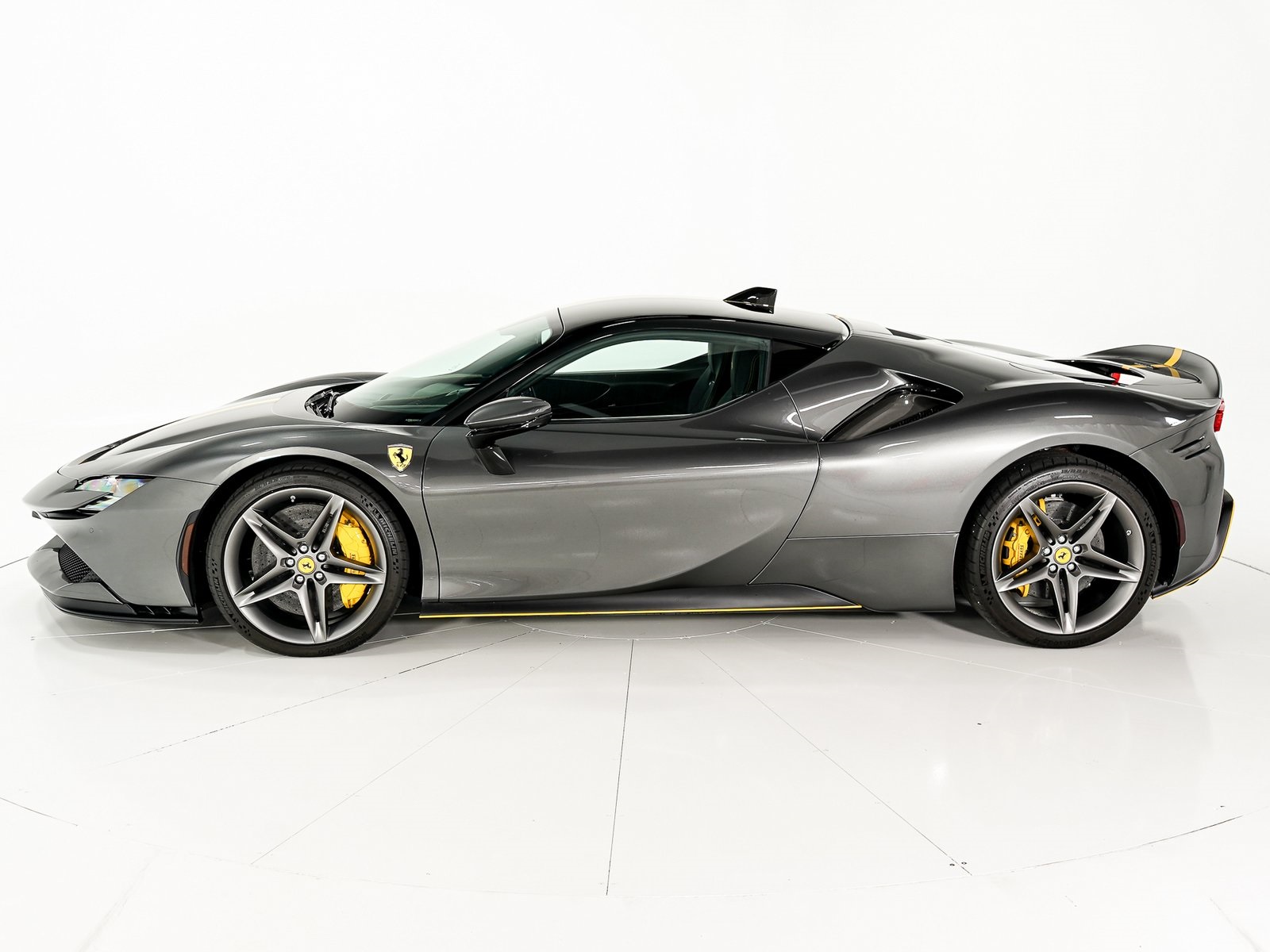 Pre-Owned 2023 Ferrari SF90 Stradale 2D Coupe for Sale
