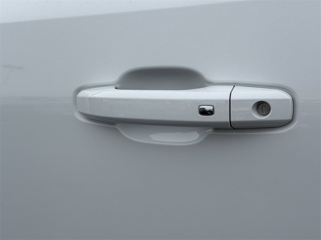 2026 GMC CANYON - Image 11