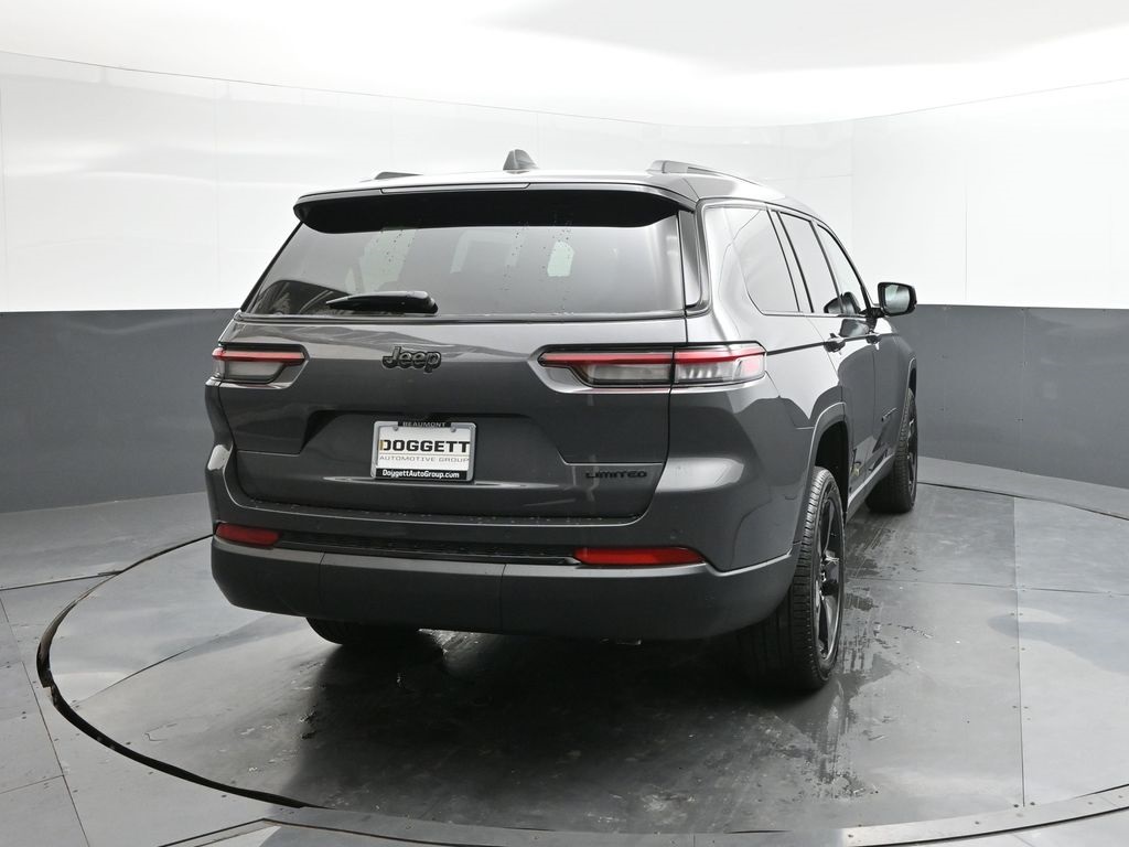 2025 Jeep Grand Cherokee Limited photo 9
