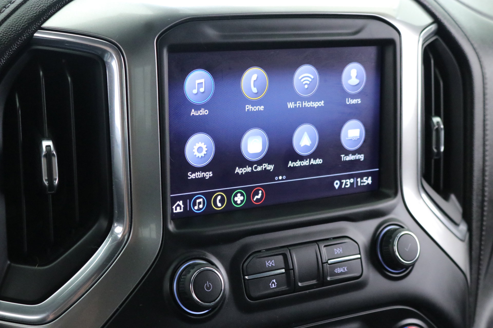 2020 Chevrolet Silverado 1500 RST photo 18