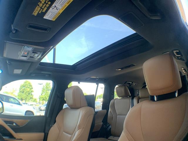 2022 Lexus LX 600 Luxury photo 21