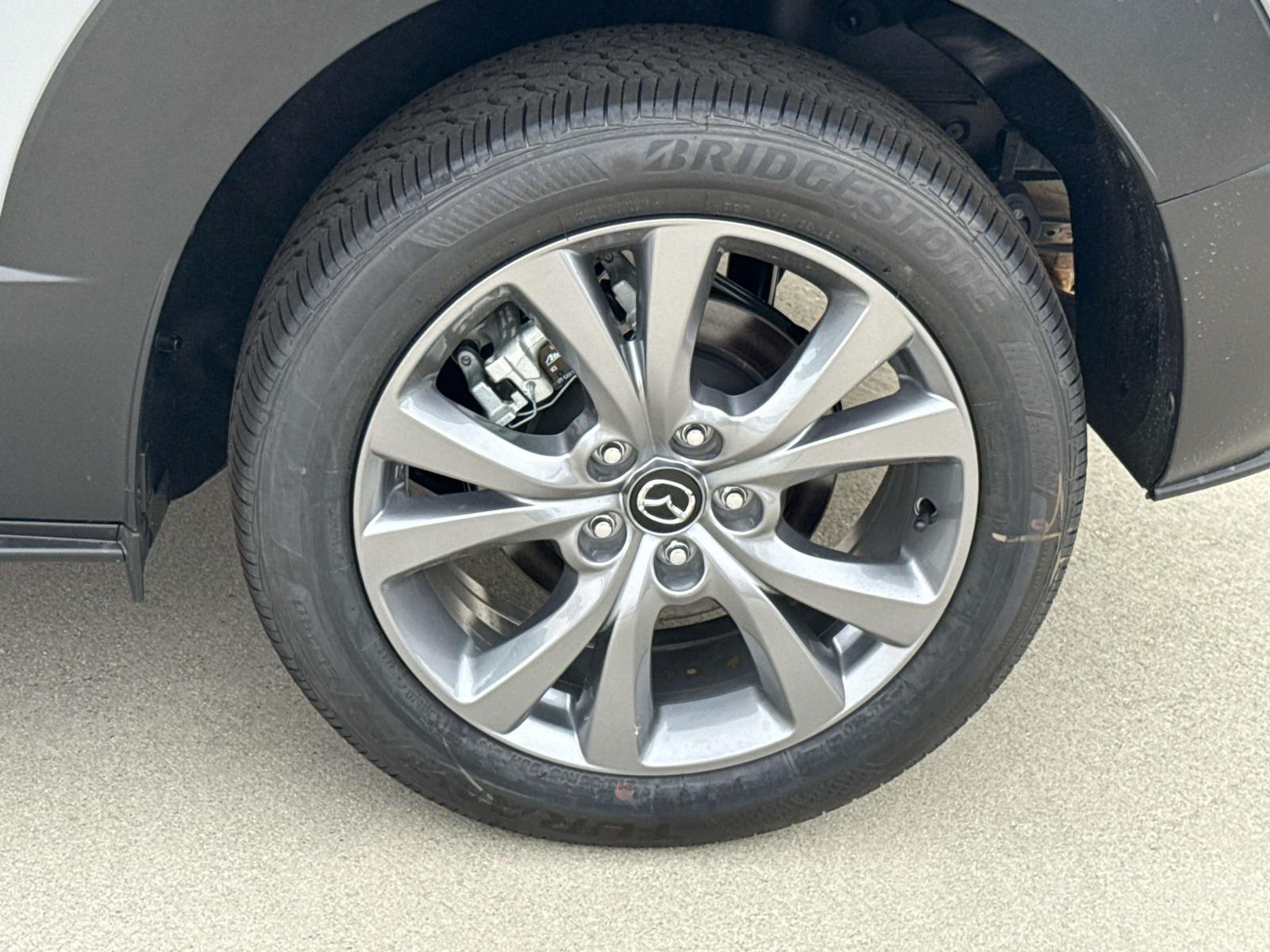 2025 Mazda CX-30 2.5 S Preferred photo 4