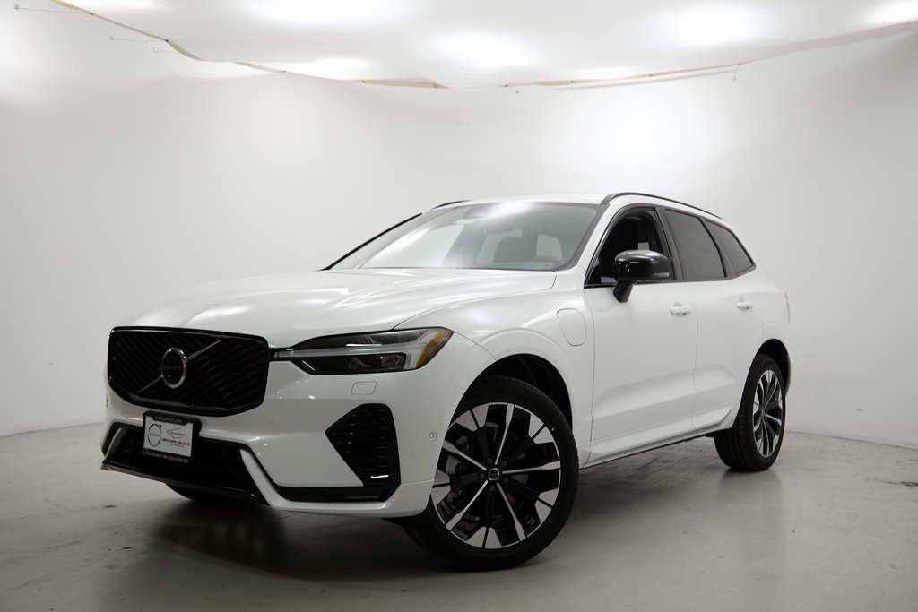 2026 VOLVO XC60 - Image 28