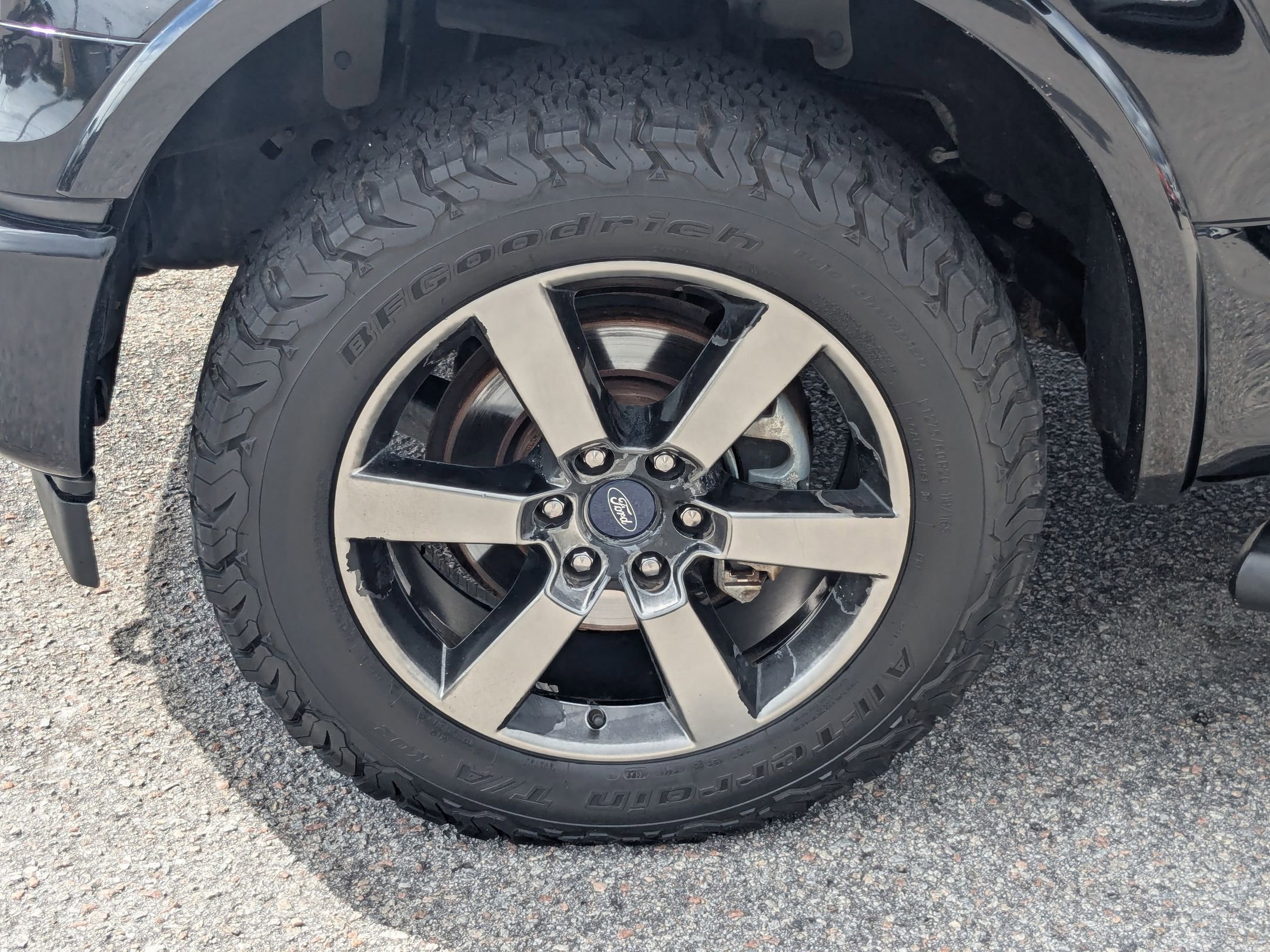 2017 Ford F-150 XLT photo 9