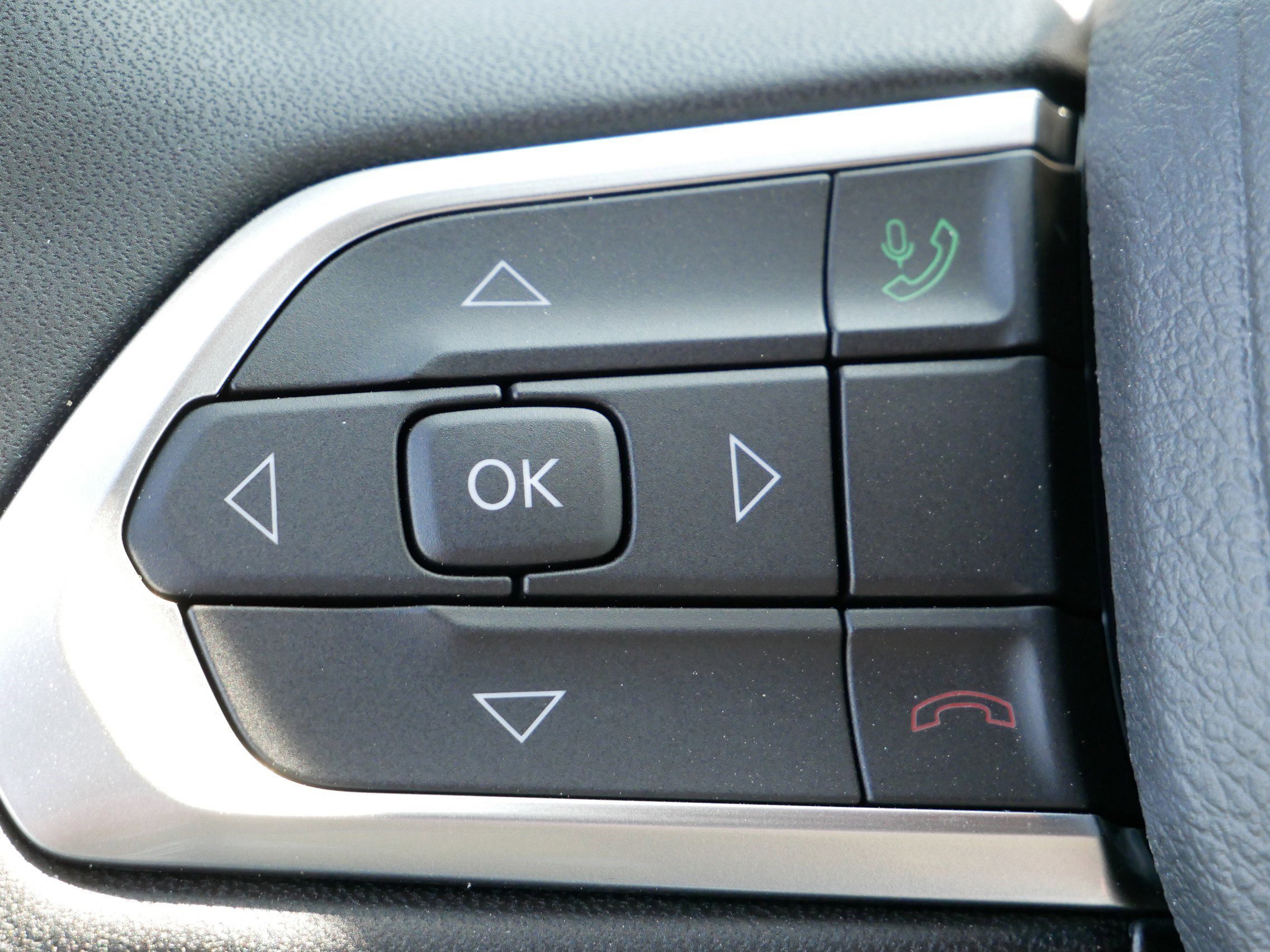 2025 Jeep Compass Latitude photo 14