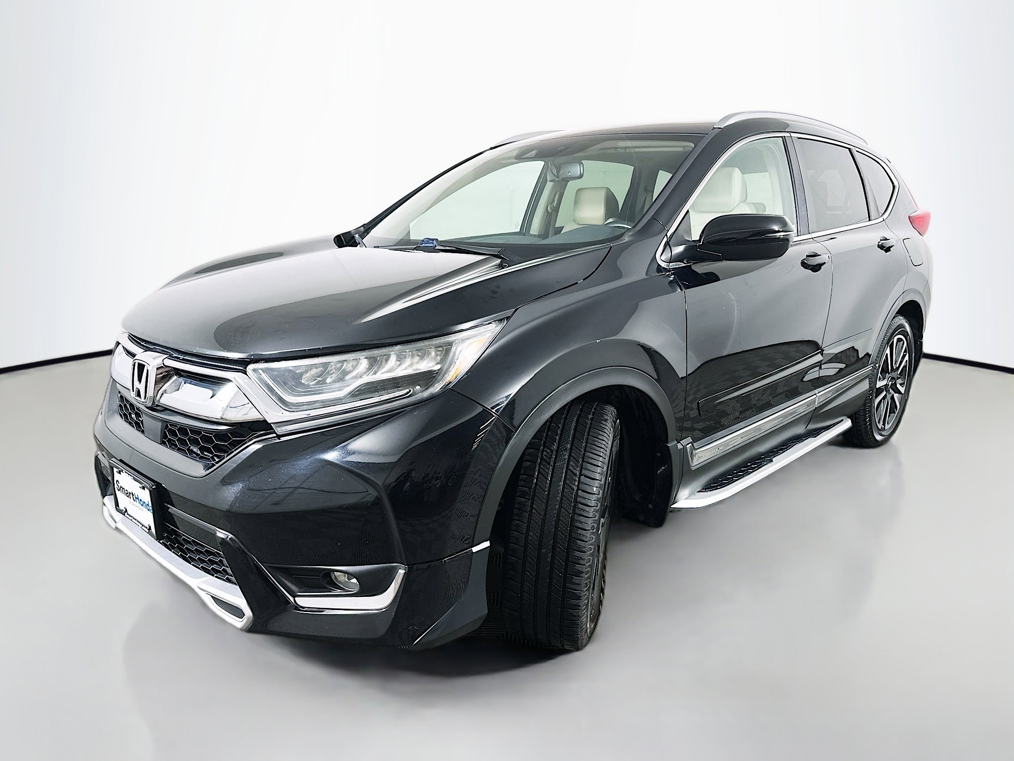2018 Honda CR-V Touring photo 3