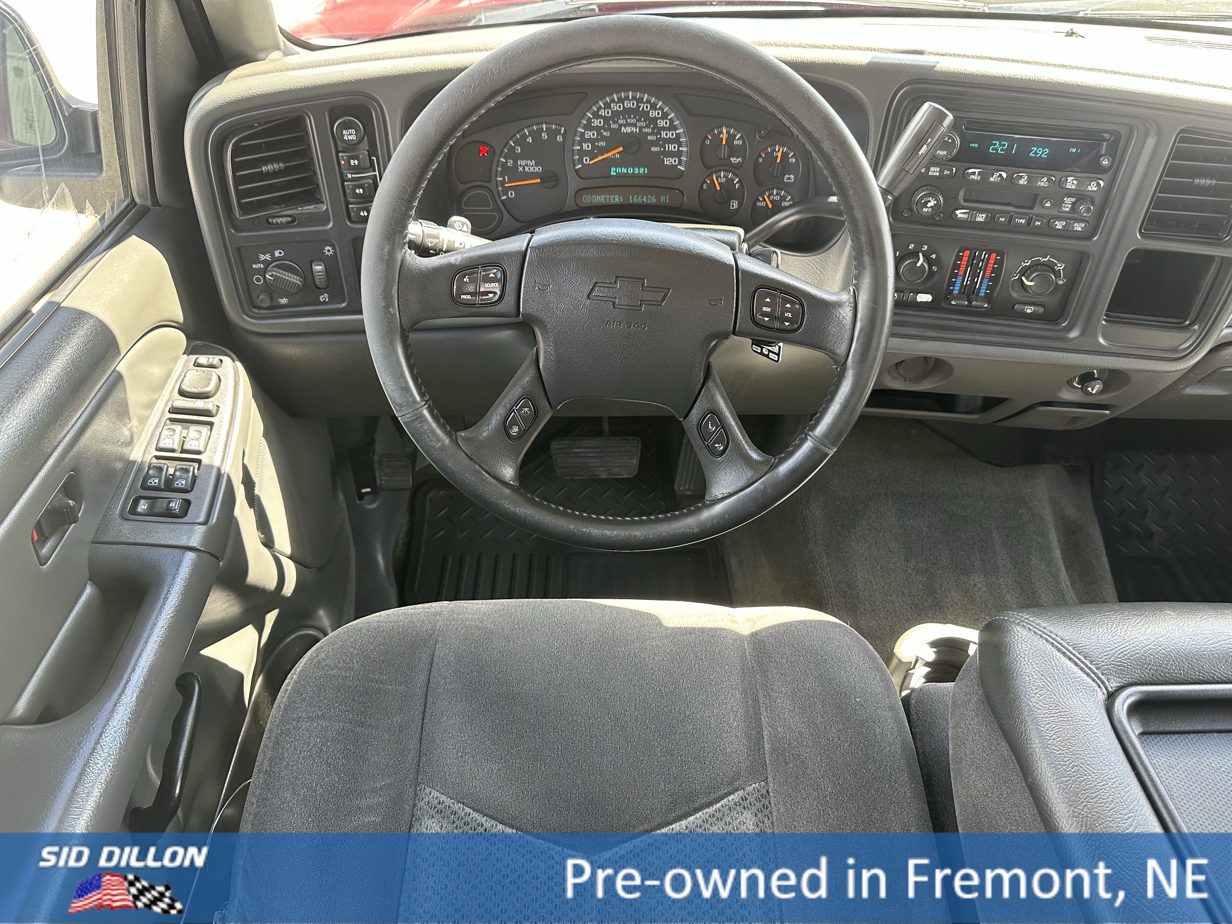 Used 2005 Chevrolet Silverado 1500 Z71 with VIN 2GCEK13T951193367 for sale in Fremont, NE