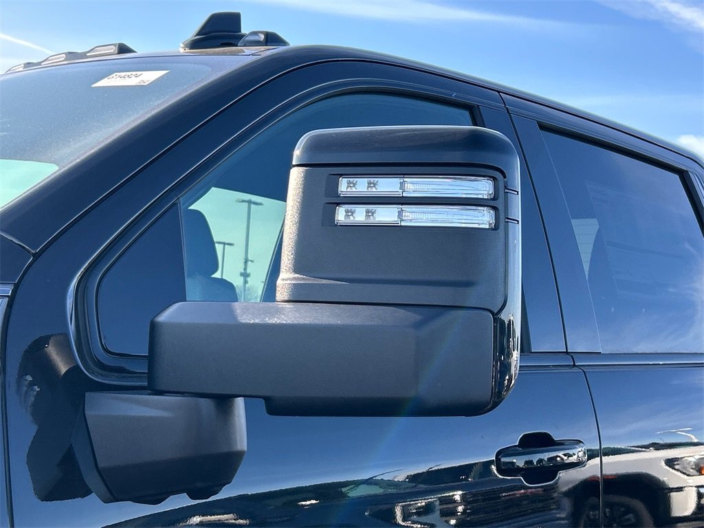 2026 GMC SIERRA HD - Image 11