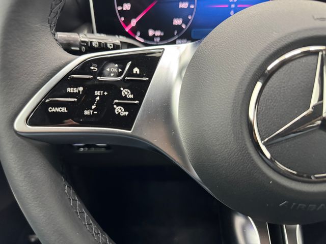 2025 Mercedes Benz GLC 300 photo 23