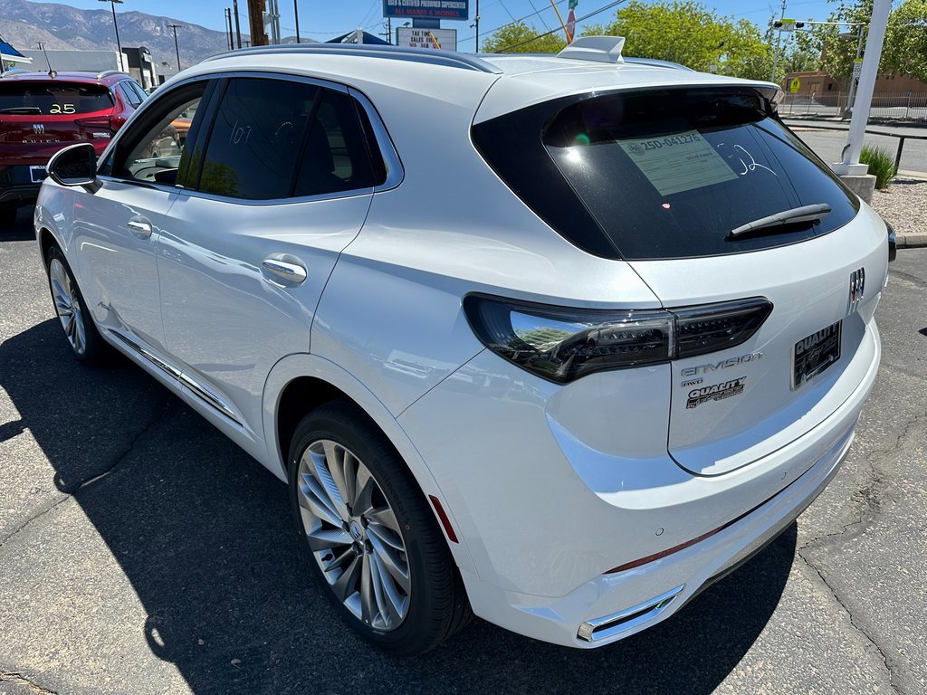 2025 Buick Envision Avenir photo 4