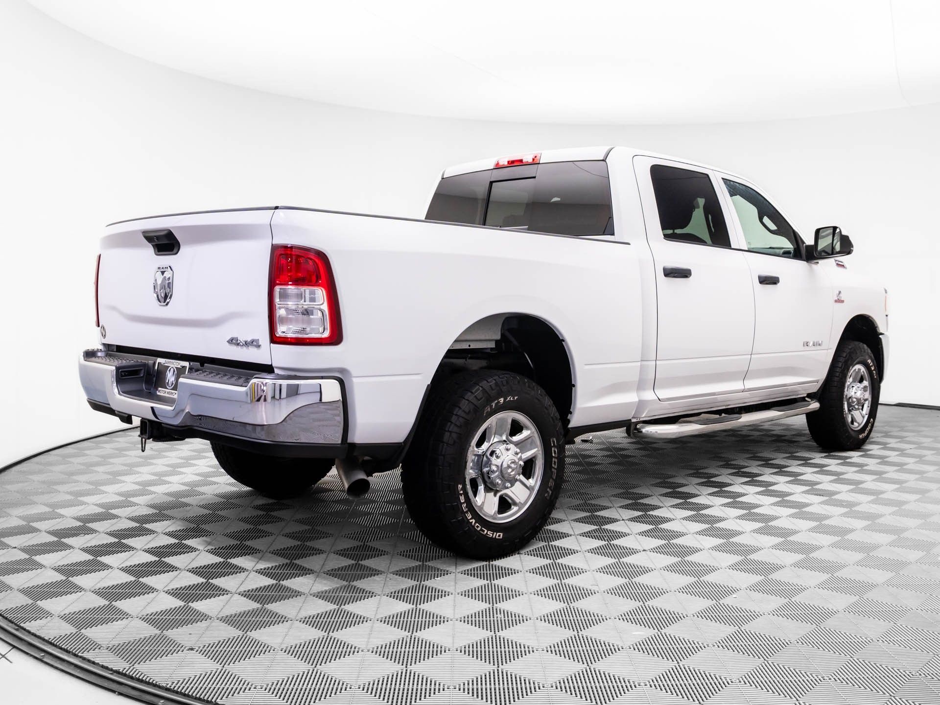 2021 Ram 2500 Tradesman photo 4