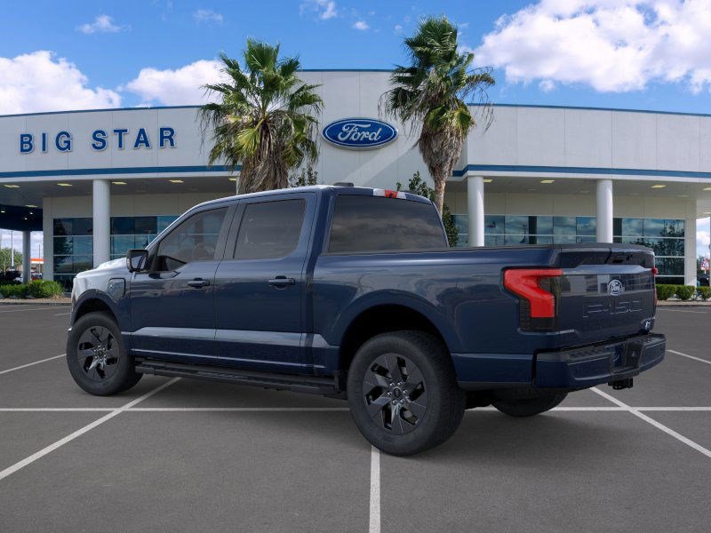 2025 Ford F-150 Lightning photo 2