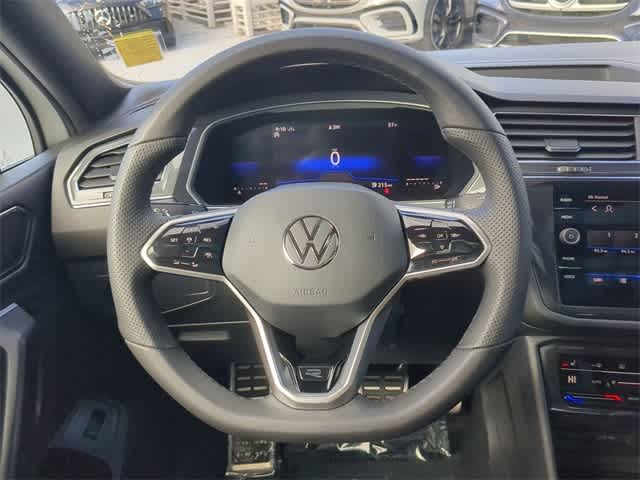 2022 Volkswagen Tiguan SE R-Line Black photo 14
