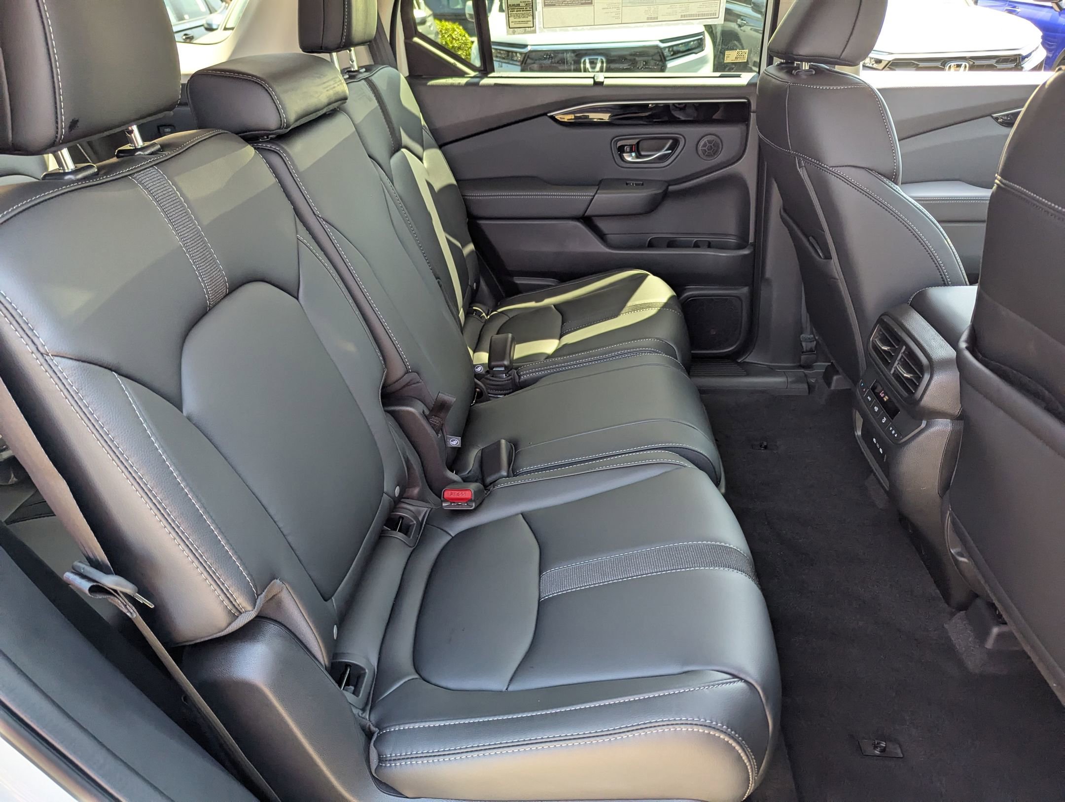 2025 Honda Pilot EX-L photo 20