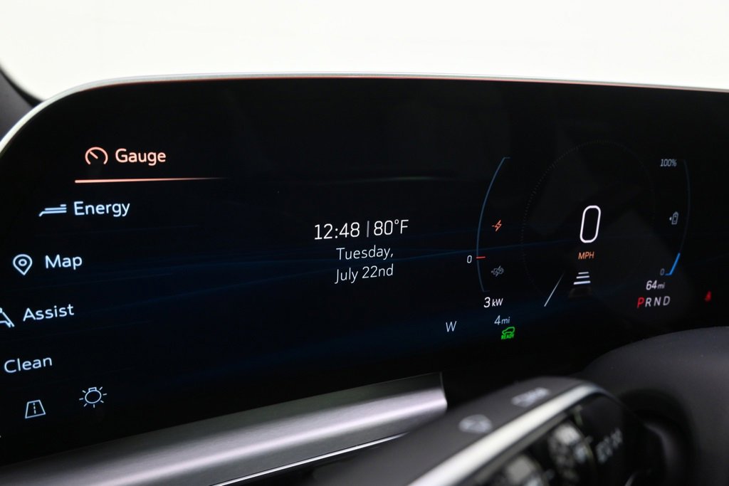 2025 Cadillac Lyriq Sport photo 21