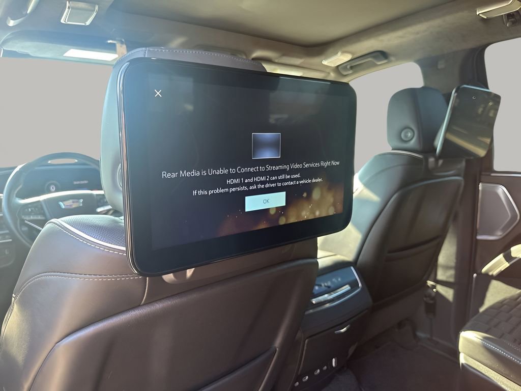 2022 Cadillac Escalade Premium Luxury Platinum photo 19