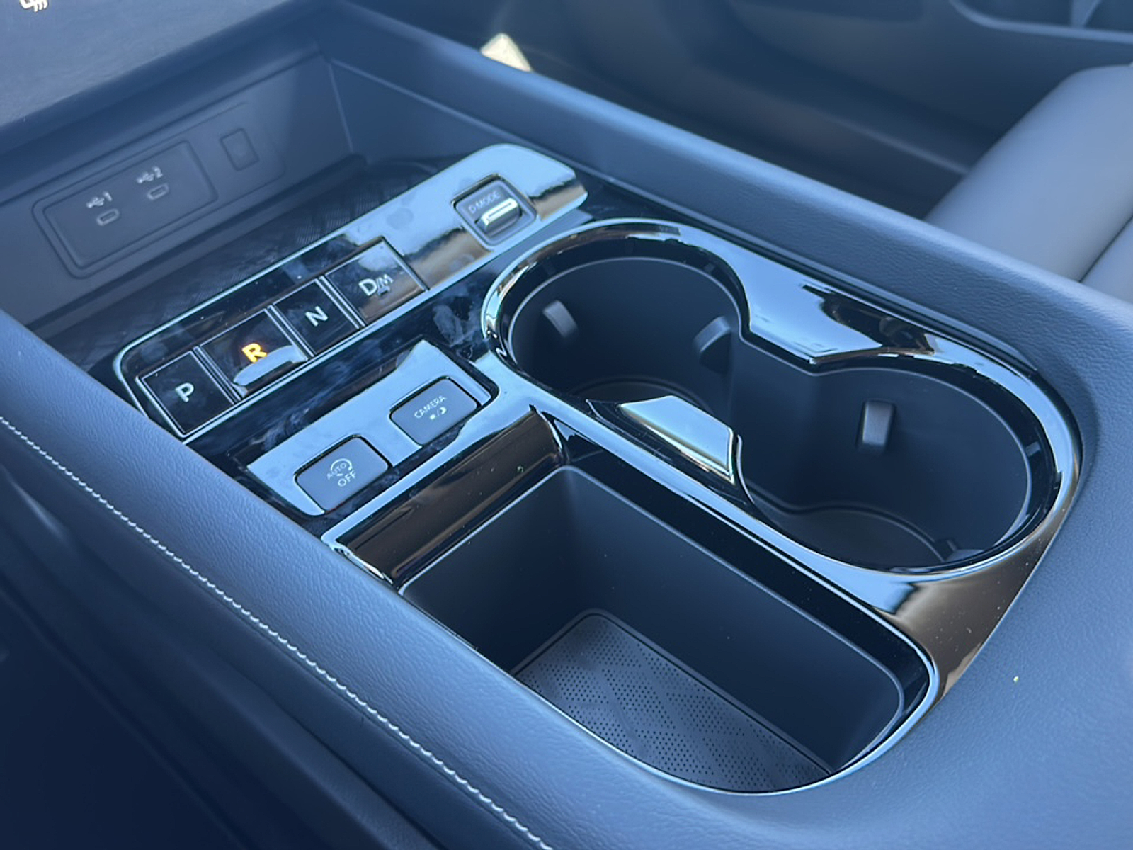 2025 Nissan Murano SV photo 11