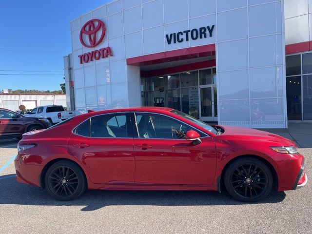 2021 Toyota Camry XSE photo 3