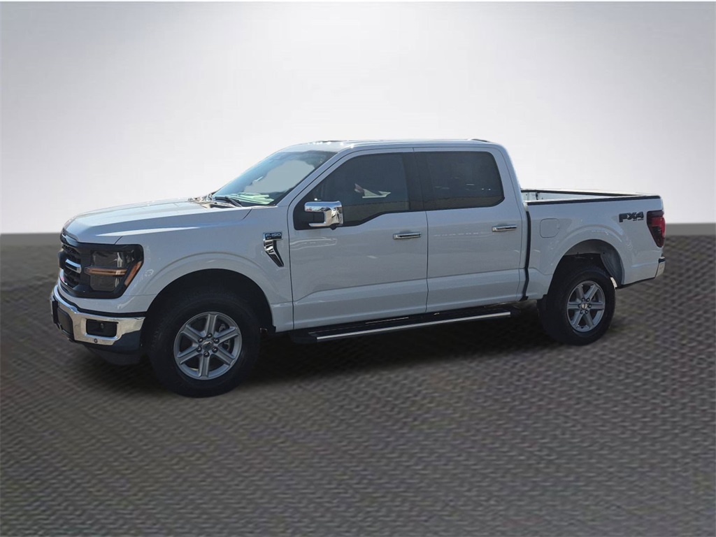 2025 Ford F-150 XLT photo 2