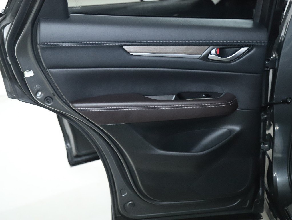 2024 Mazda CX-5 2.5 Turbo Signature photo 11