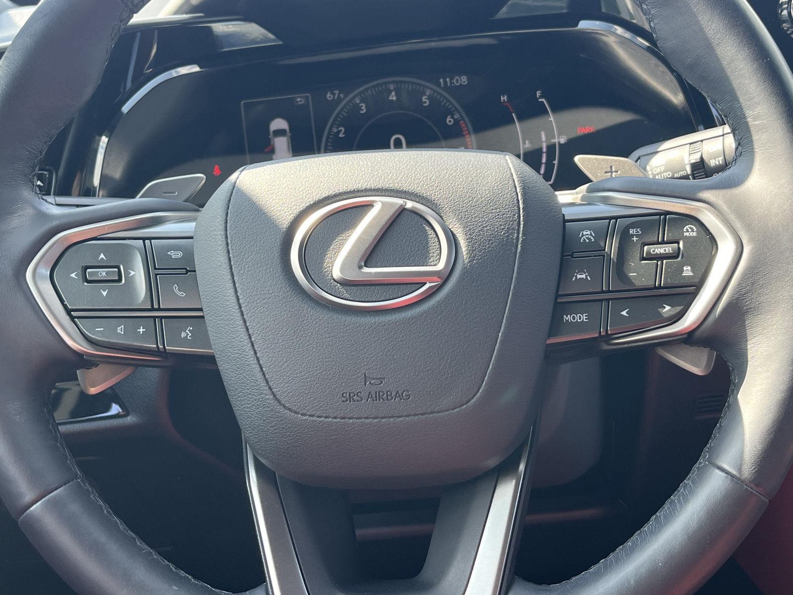 2022 Lexus NX 350 photo 13