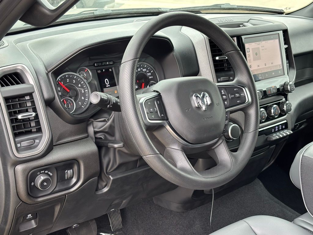 2026 Ram 1500 Tradesman photo 8
