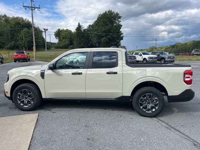 2025 Ford Maverick XLT photo 7