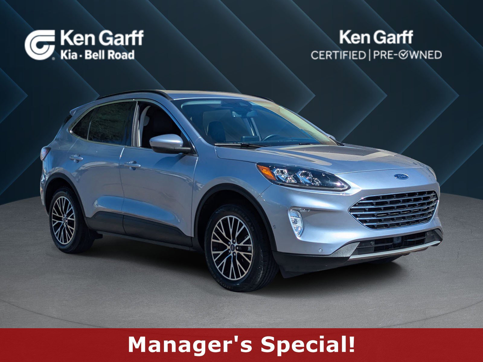 2022 Ford Escape Titanium