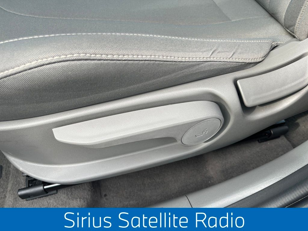 2024 Hyundai Elantra SEL photo 10