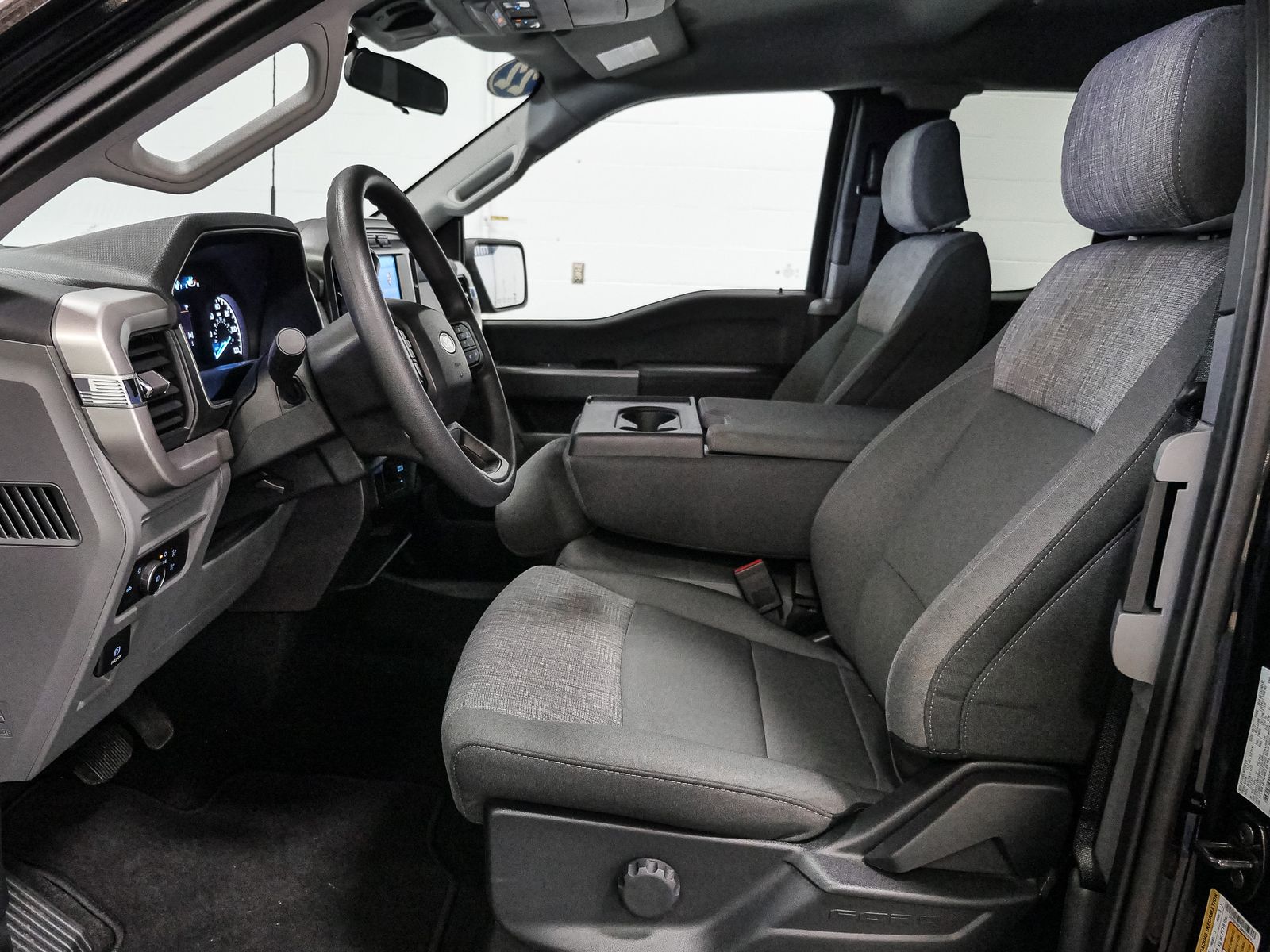2022 Ford F-150 XLT photo 18