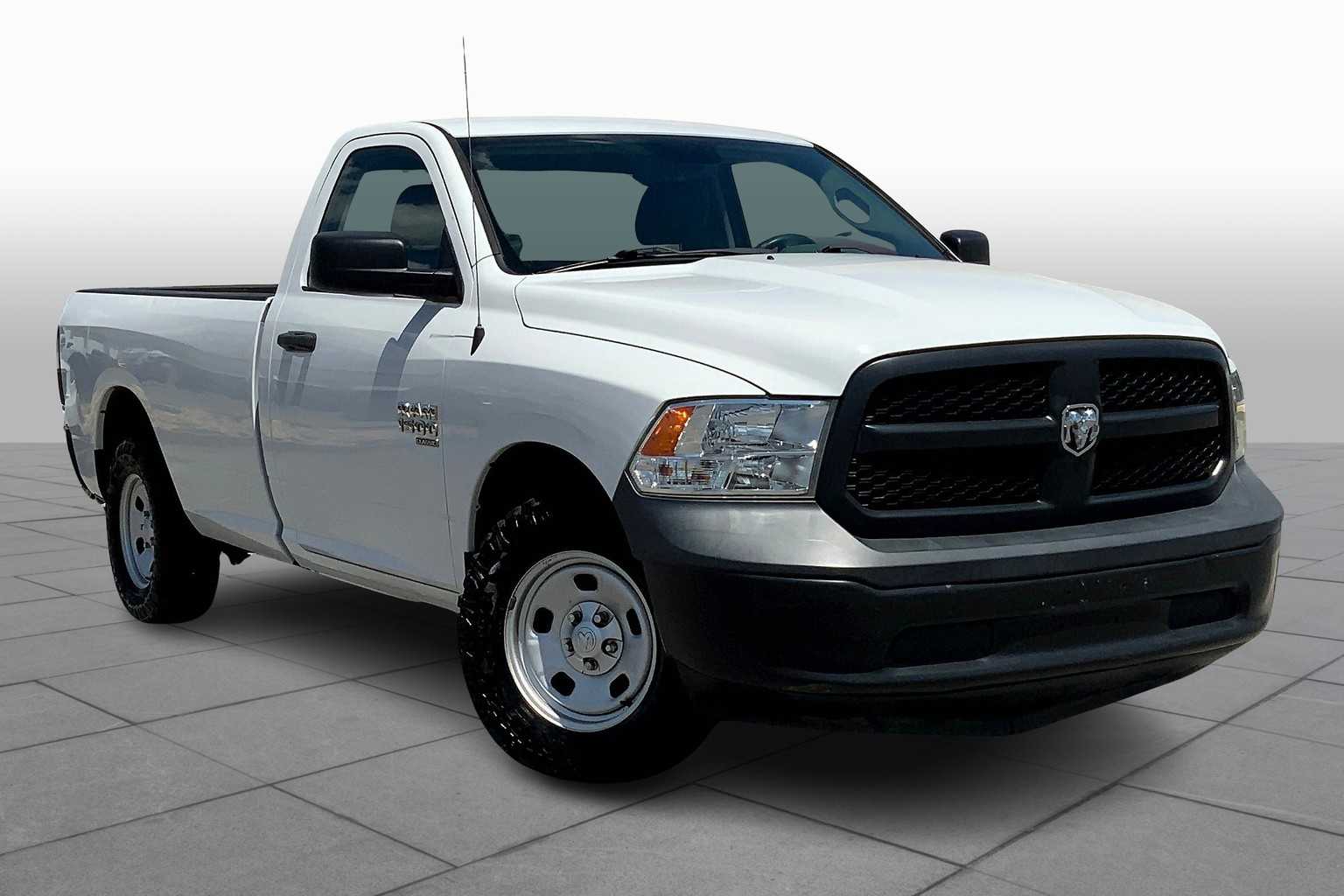 Used 2019 RAM Ram 1500 Classic Tradesman with VIN 3C6JR6DG3KG585683 for sale in Bluffton, SC