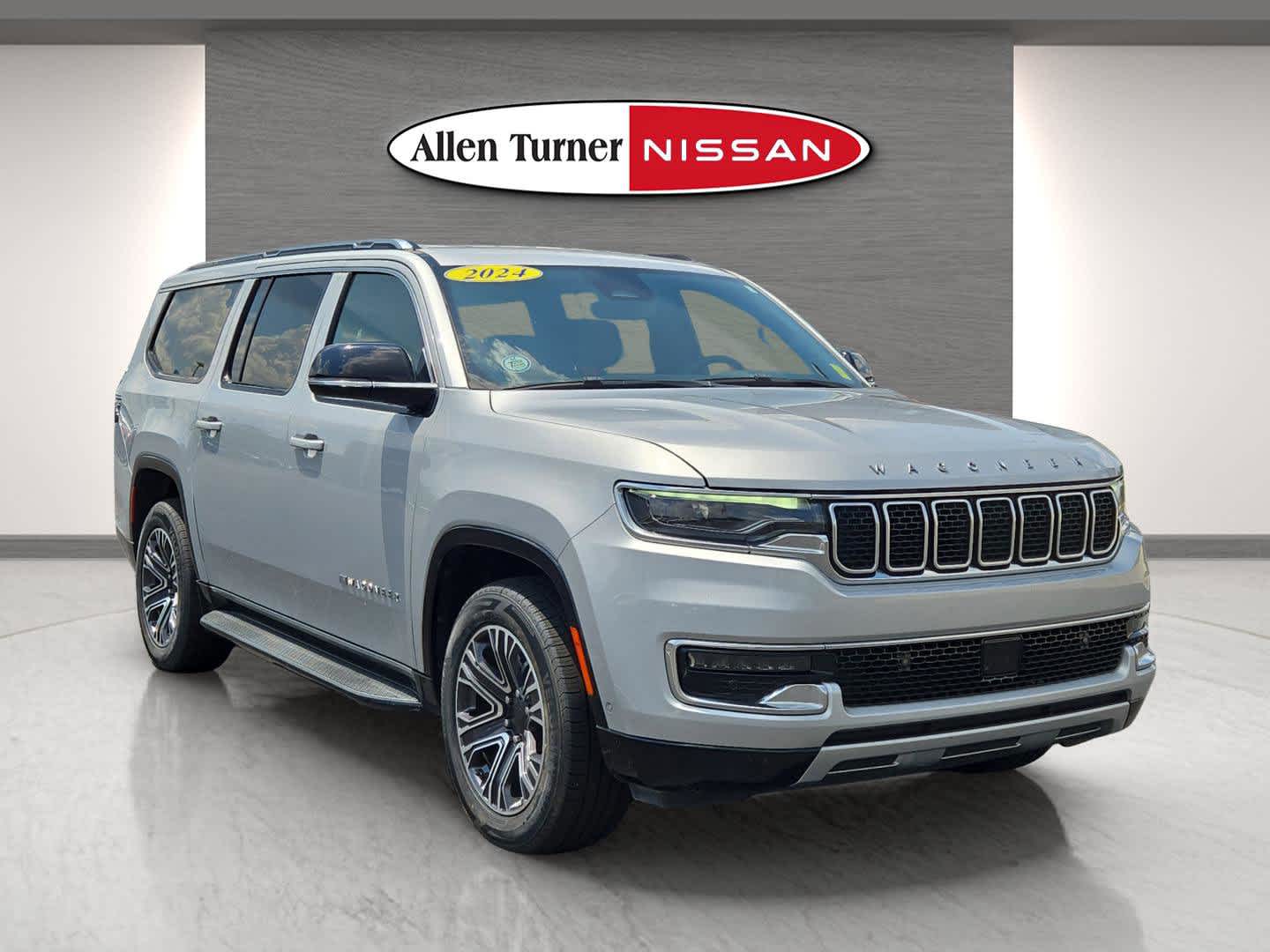 2024 Jeep Wagoneer L's photo