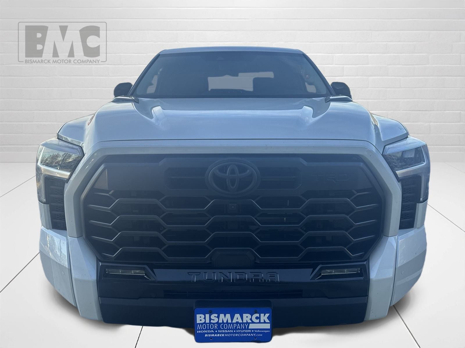 2024 Toyota Tundra Limited photo 2