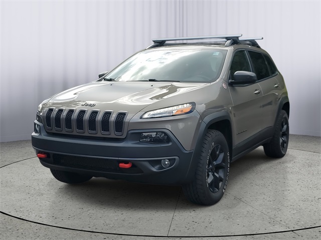 2017 Jeep Cherokee Trailhawk photo 5