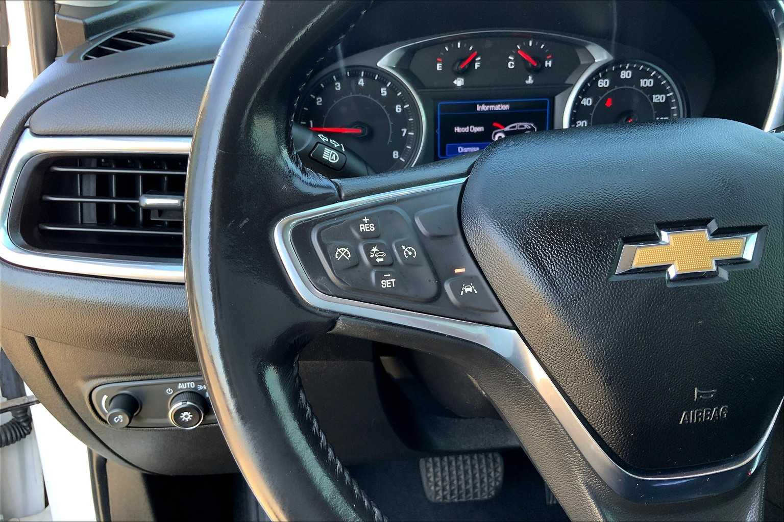 2020 Chevrolet Equinox LT photo 19