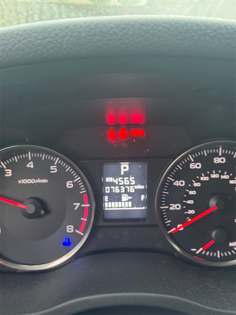 2015 Subaru Crosstrek 2.0i Premium photo 3