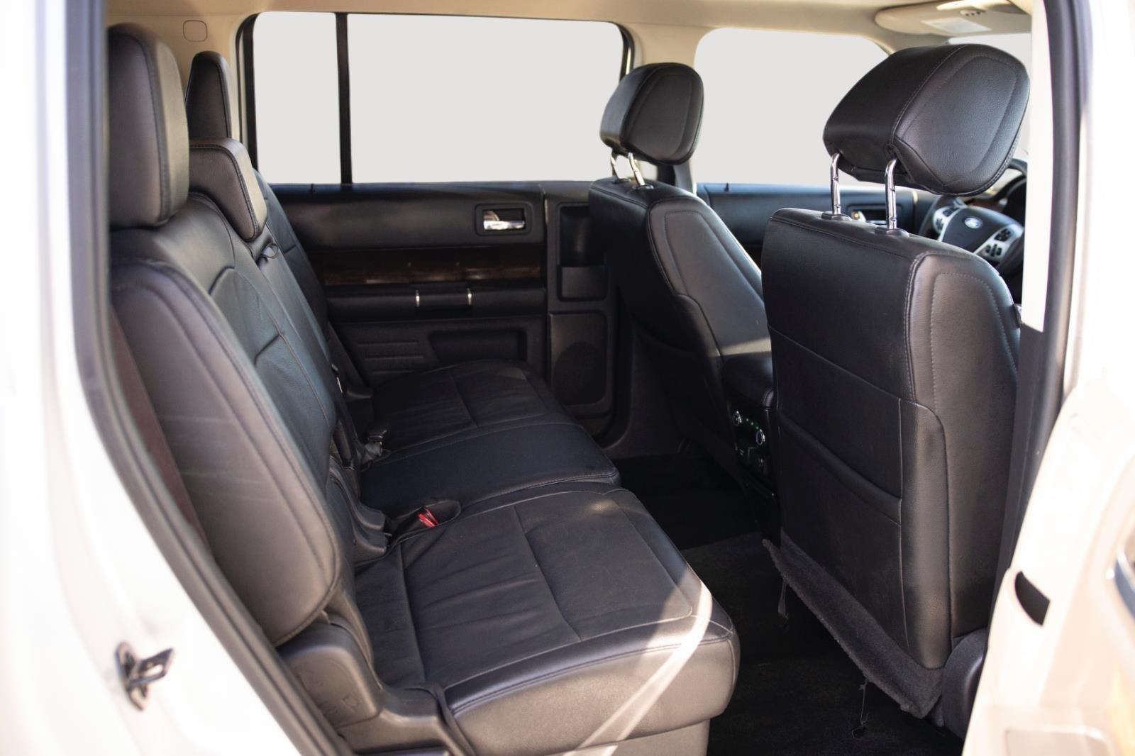 2014 Ford Flex Limited photo 2