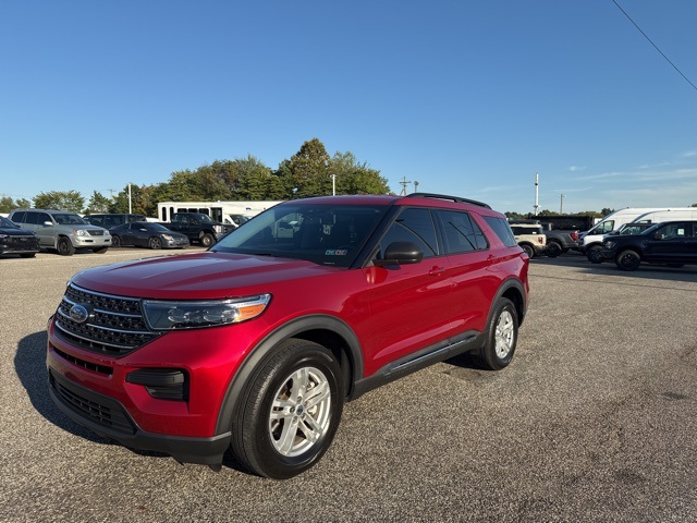 2022 Ford Explorer XLT photo 3