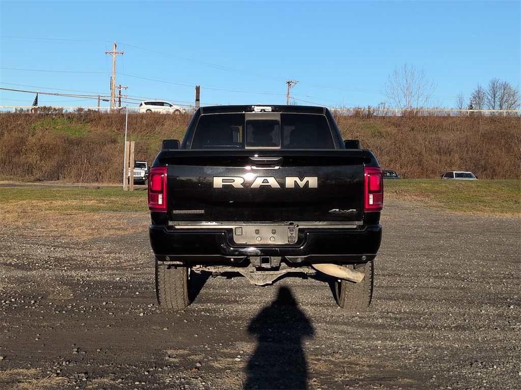 2025 Ram 2500 Big Horn photo 3