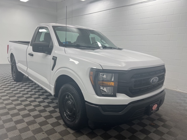 2023 Ford F-150 XL's photo