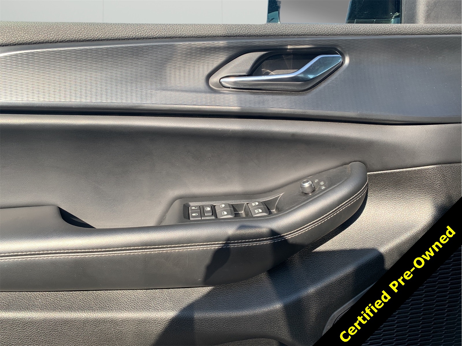 2024 Jeep Grand Cherokee Altitude photo 8