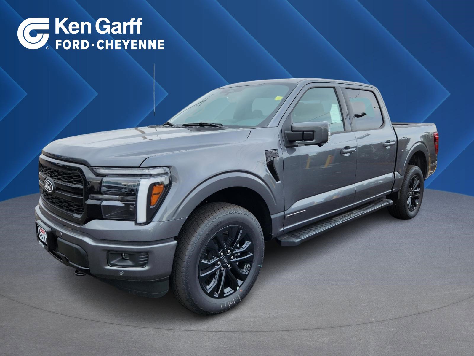 2025 Ford F-150 Lariat photo 2