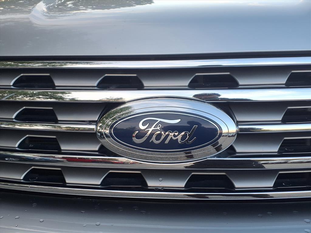 2020 Ford Expedition Limited photo 4