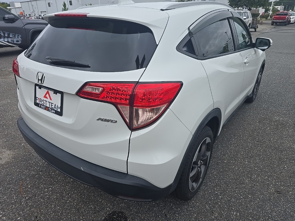 2018 Honda HR-V EX-L photo 5