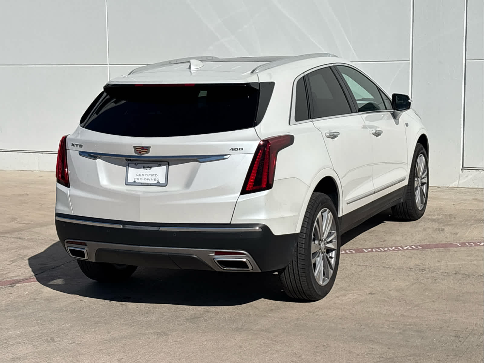 2025 Cadillac XT5 Premium Luxury photo 4