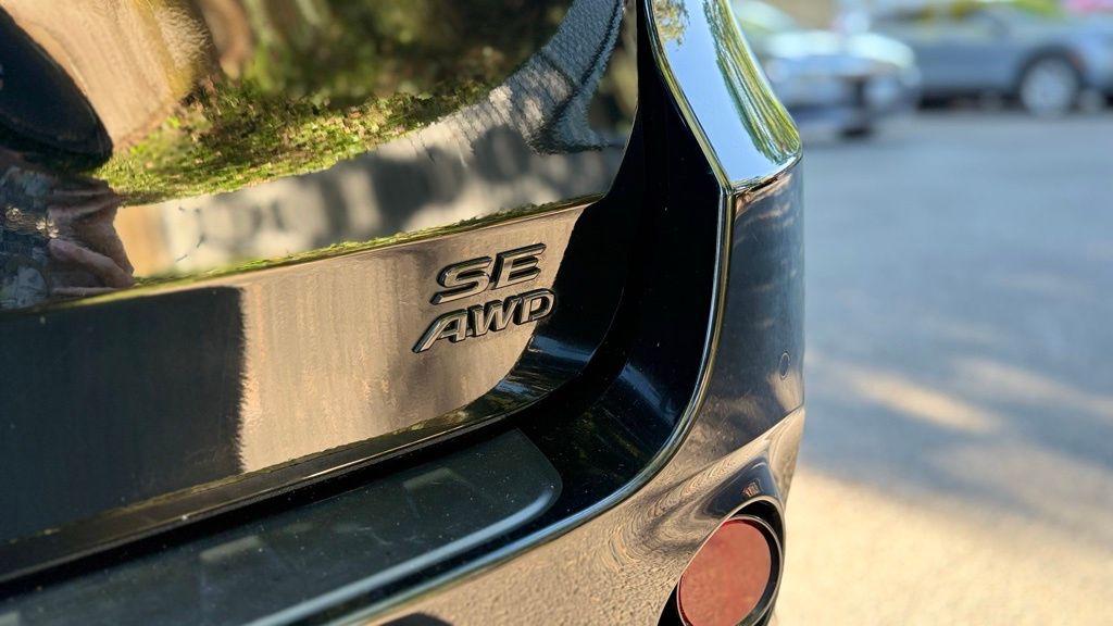 2020 Toyota Sienna SE Premium photo 9