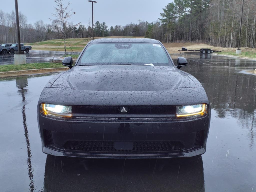 2025 Dodge Charger Daytona R/T photo 2