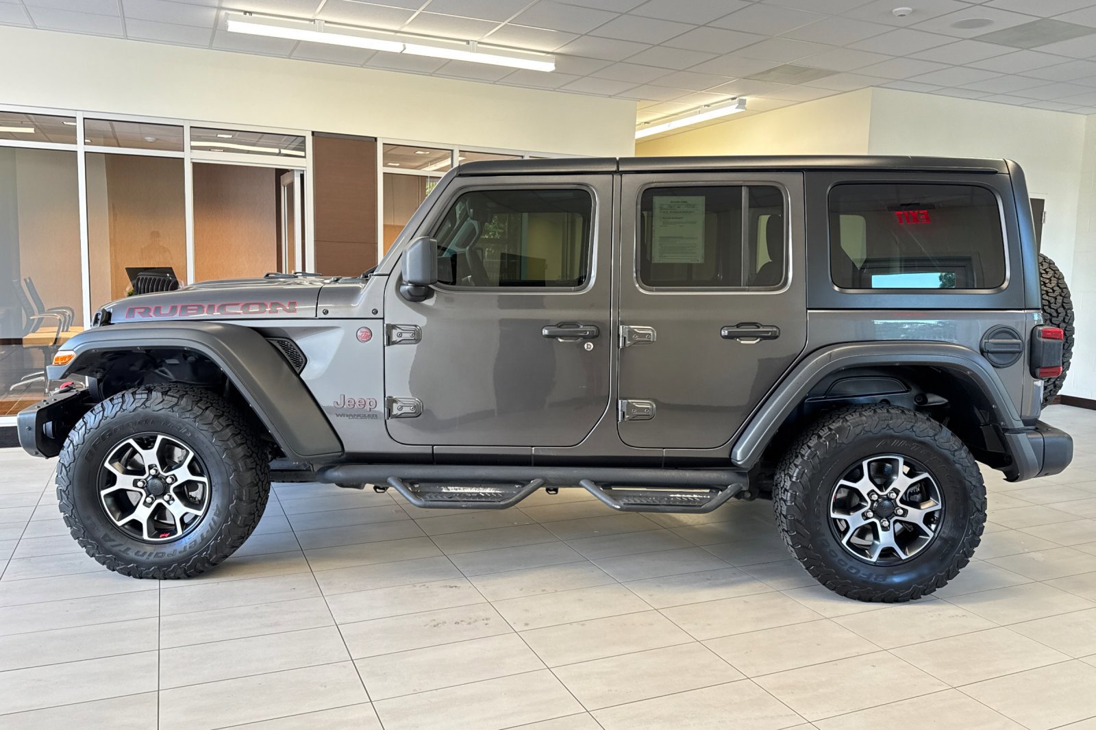 2018 Jeep Wrangler Unlimited Rubicon photo 6