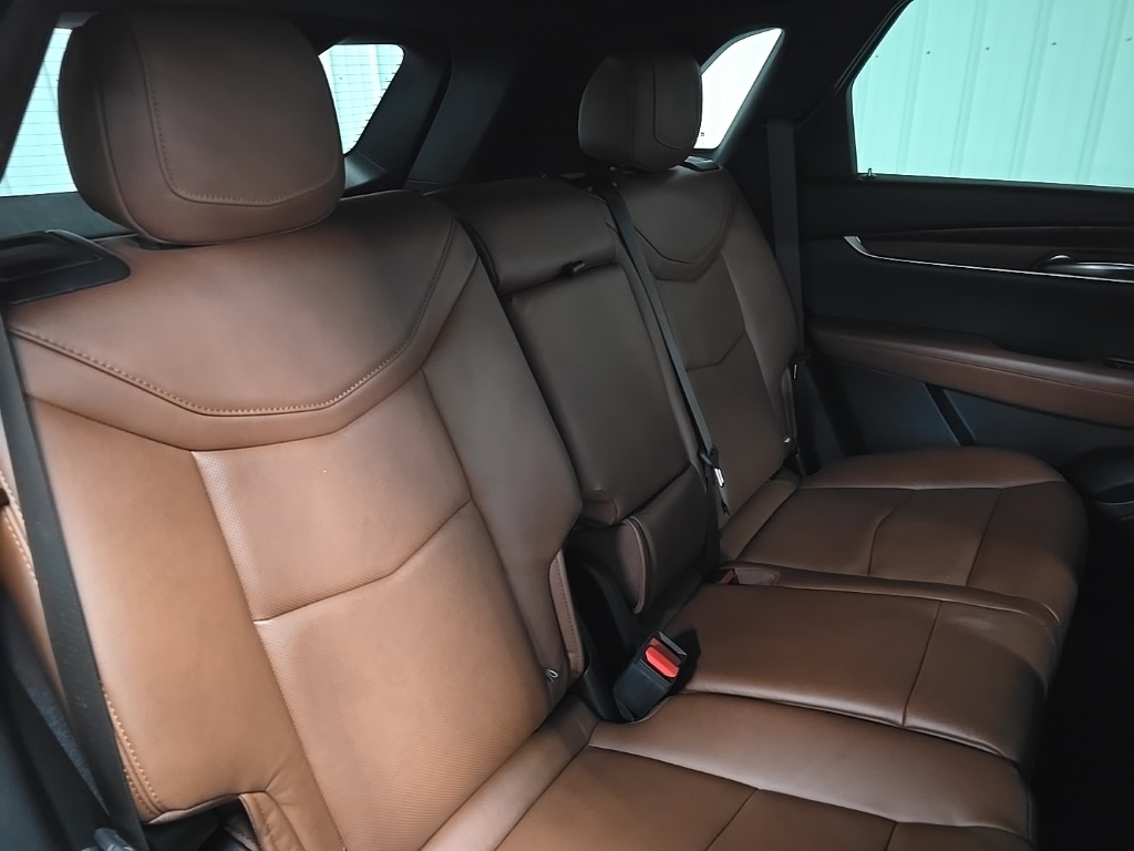 2023 Cadillac XT5 Sport photo 15